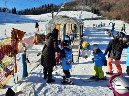 Pás pro děti v lyžařské škole SKI Opálená